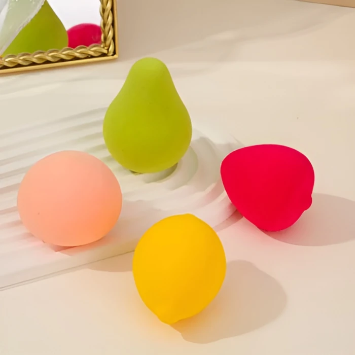 Set de 4 esponjas de maquillaje en forma de fruta
